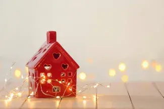  Holiday Home Safety List and Tips